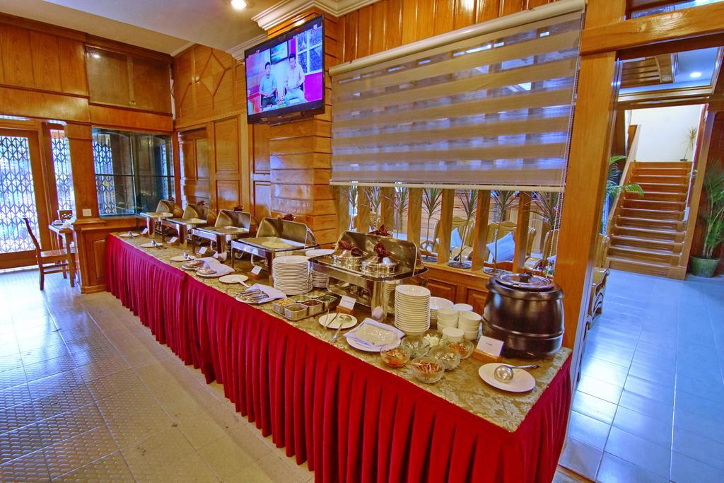 Hotel Dingar Mandalay Luaran gambar