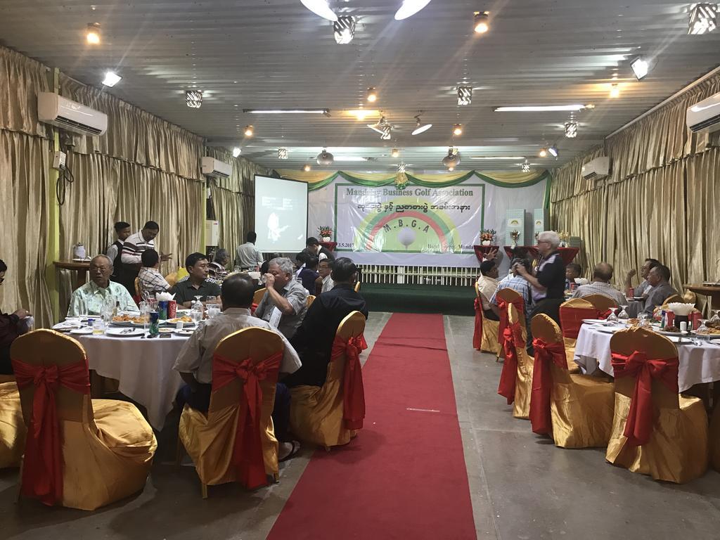 Hotel Dingar Mandalay Luaran gambar