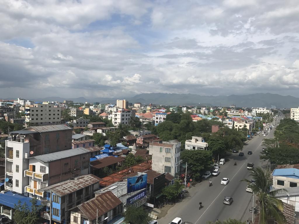 Hotel Dingar Mandalay Luaran gambar