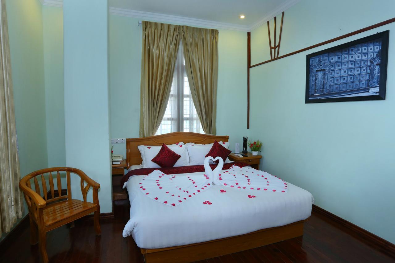 Hotel Dingar Mandalay Luaran gambar
