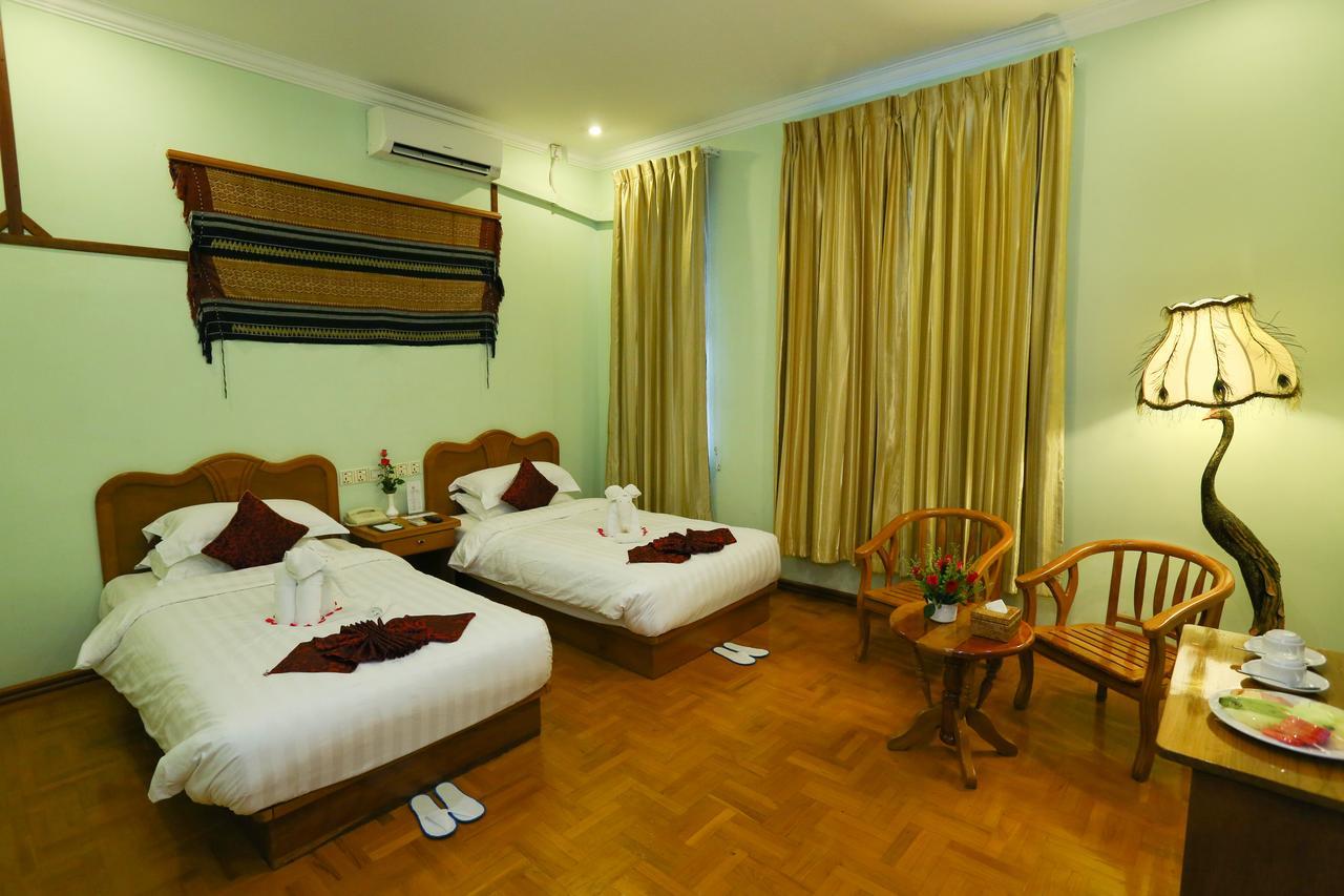 Hotel Dingar Mandalay Luaran gambar