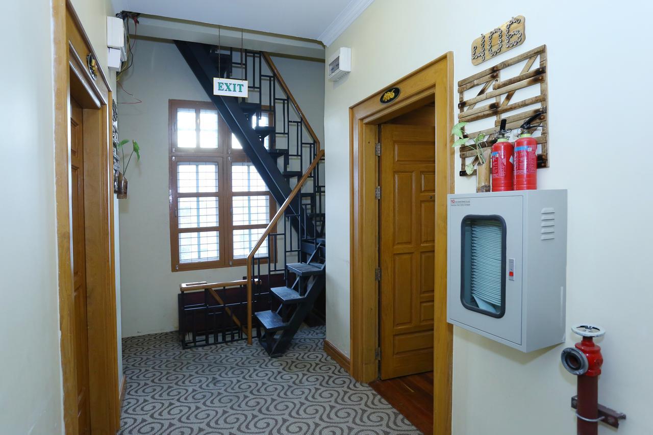 Hotel Dingar Mandalay Luaran gambar