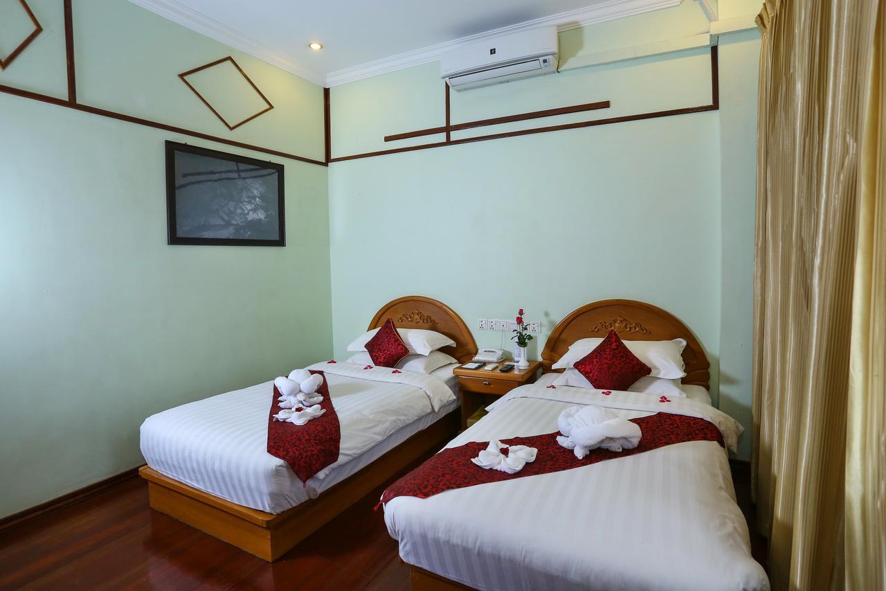 Hotel Dingar Mandalay Luaran gambar
