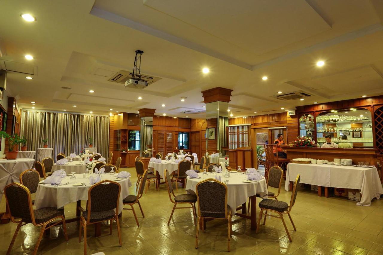Hotel Dingar Mandalay Luaran gambar